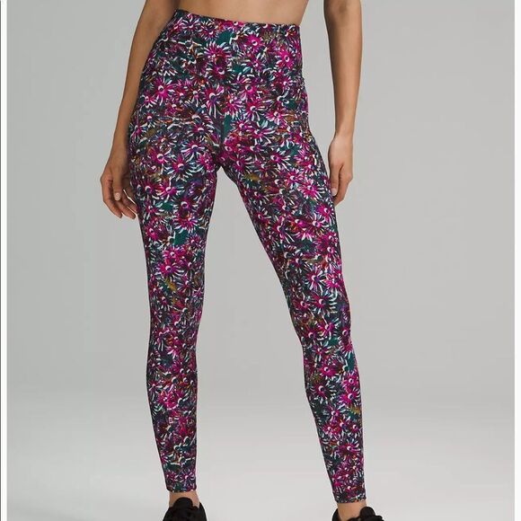 NWT New LULULEMON Base Pace HR High Rise Tight 28” Fleece Electric Floral FELM 8 - Picture 1 of 5